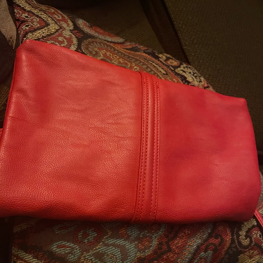Crossbody - Picture 2 of 5